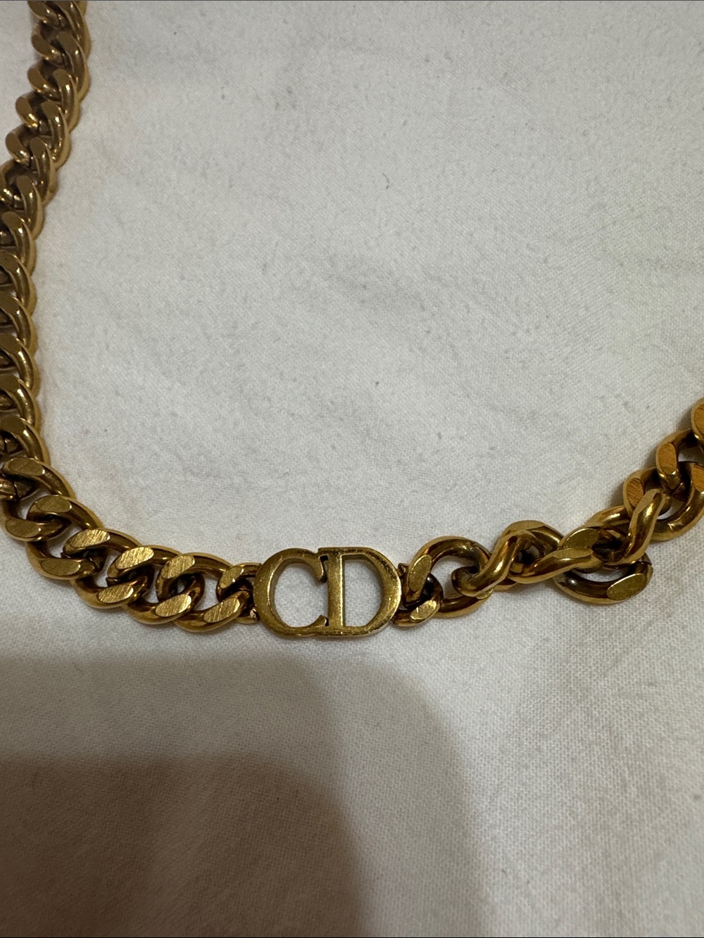 Gold Chunky Chain Necklace with 'CD' LogoNo authentic but very well made - Picture 3 of 3